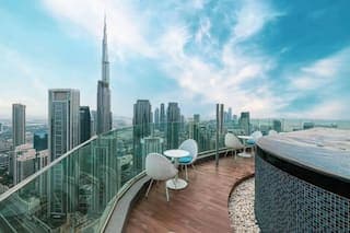 Burj Khalifa View | Bright and Cozy | Central Location