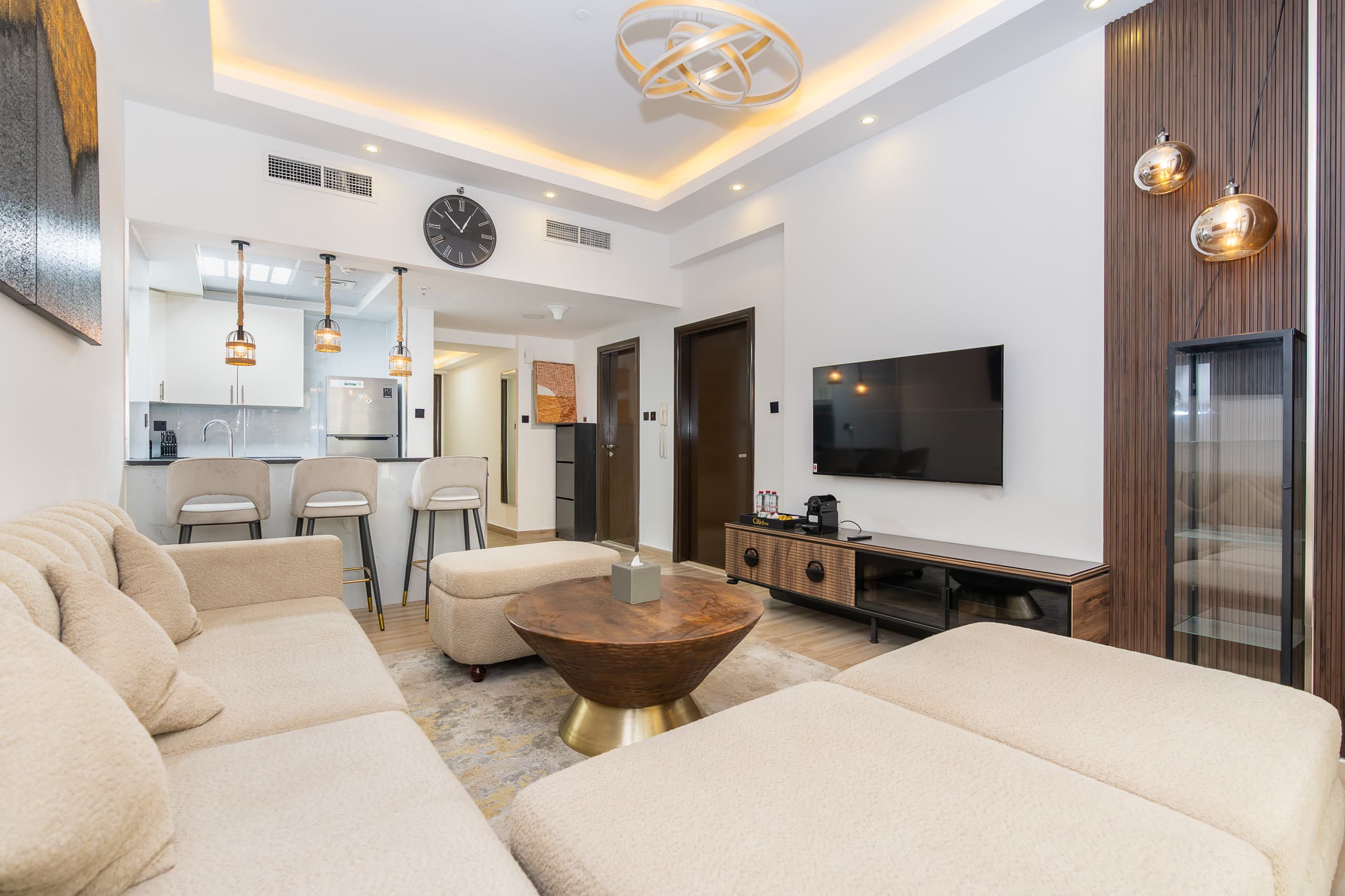 StayliaDXB Dubai Marina Views near Beach & Metro 2