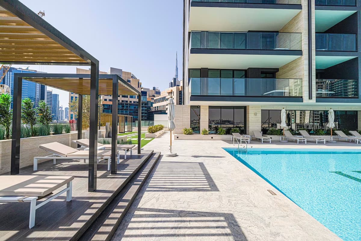 Studio | Private Jacuzzi · BK View | Business Bay 4