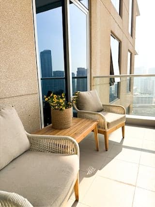 Elegant 1-Bedroom at Sparkle Tower, Dubai Marina 3